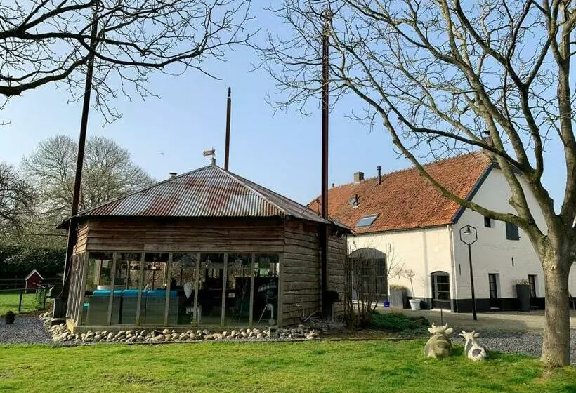 Atelier Onder De Notenboom