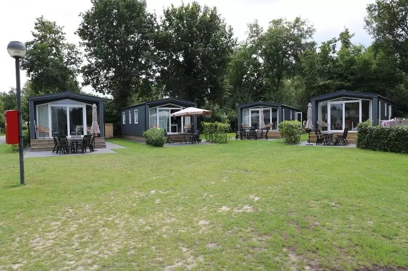 Camping De Pallegarste   Voor Uw Vakantiebestemming!