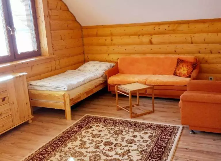 Eco House Hribik