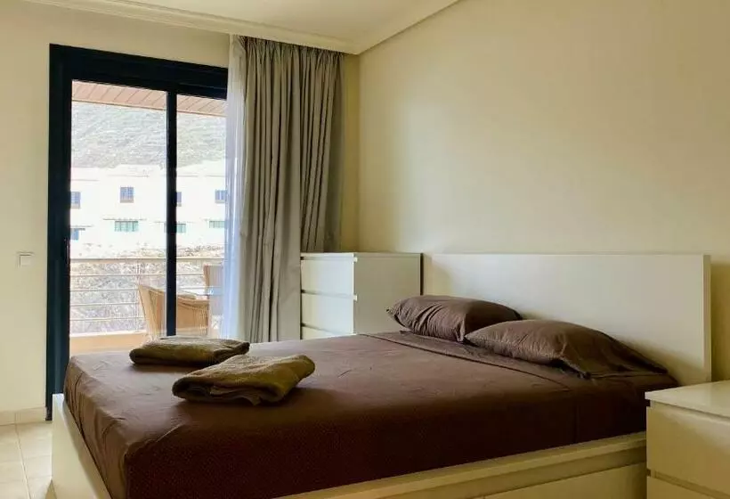 Penthouse Apartment Zentral Und Ruhig Gelegen