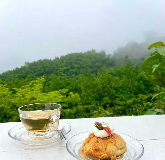 99 Camp And Cafe