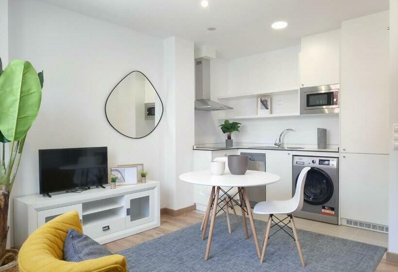 Apartamentos Rey By Como En Casa