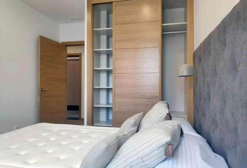 Apartamentos Rey By Como En Casa