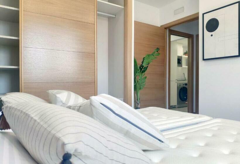 Apartamentos Rey By Como En Casa