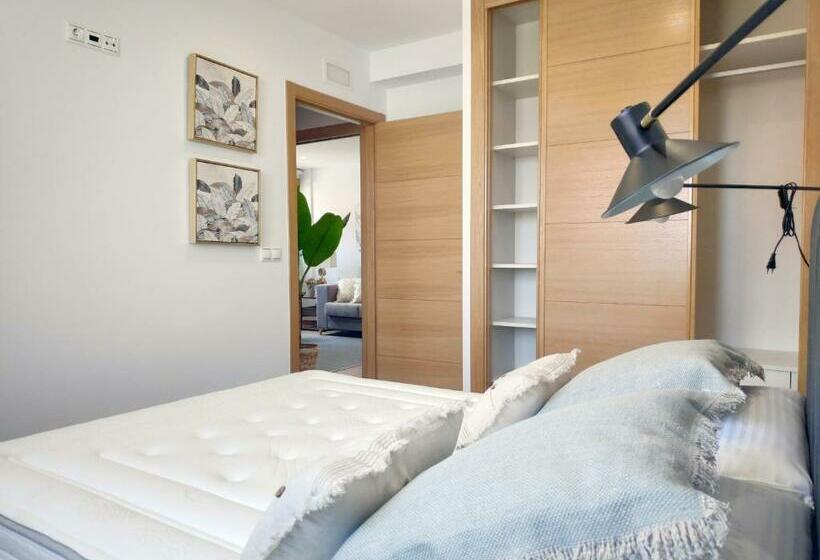 Apartamentos Rey By Como En Casa