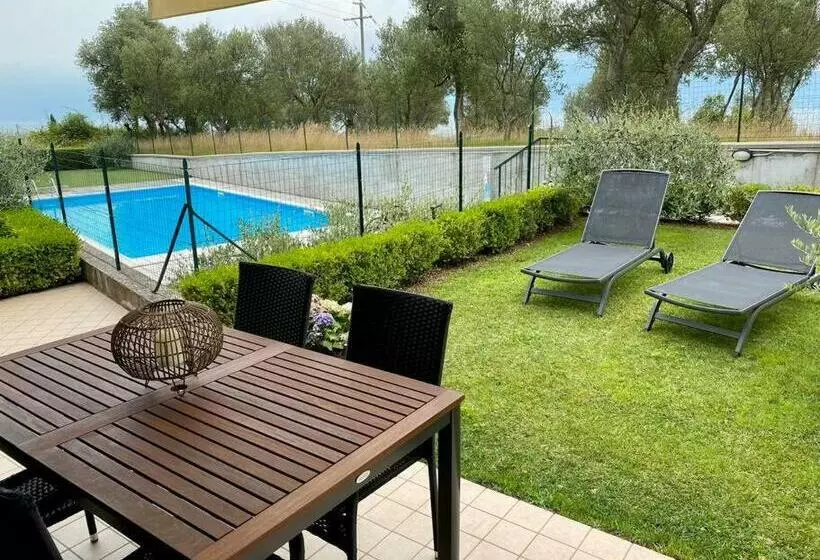 Appartamento Oliva Mit Seeblick