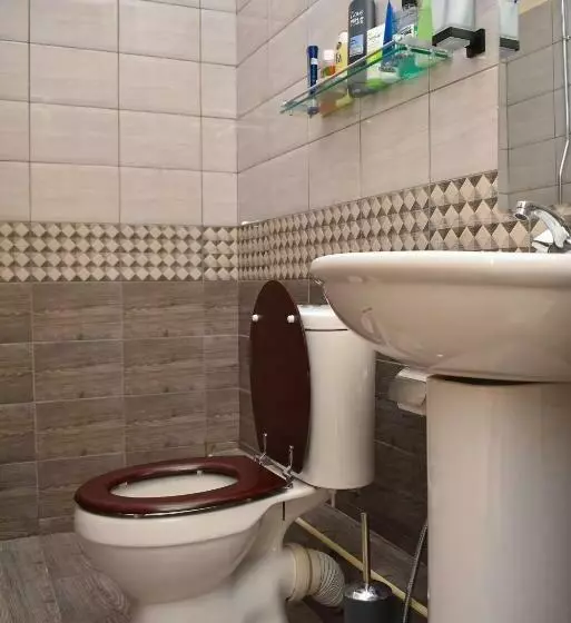 Champions Chill Suite