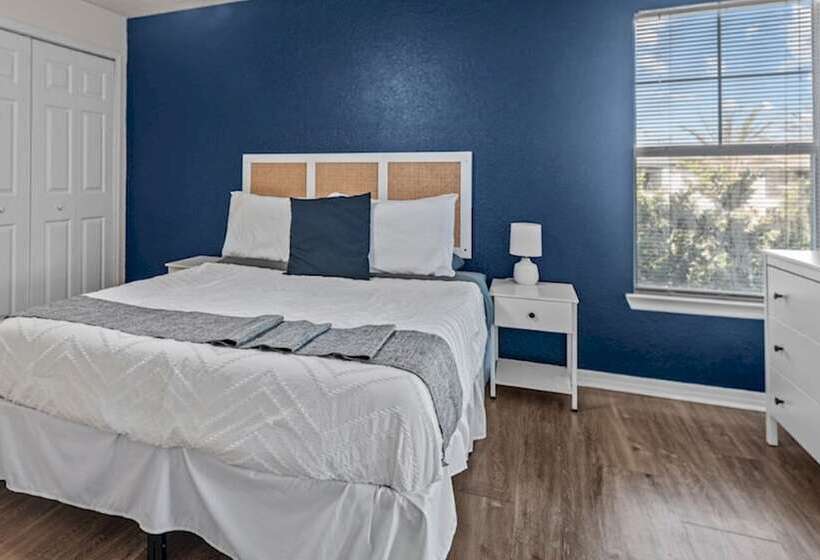 Renu At Jacksonville