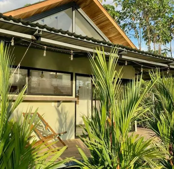 Gatehouse Cabin   Stunning Accommodation With Pool In Drake Bay