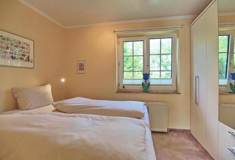 Haus Am Falkenweg Haus Am Falkenweg Appartement 1 Aalto