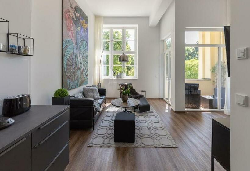 Lunas Appartements In Der Alten Schule Essen