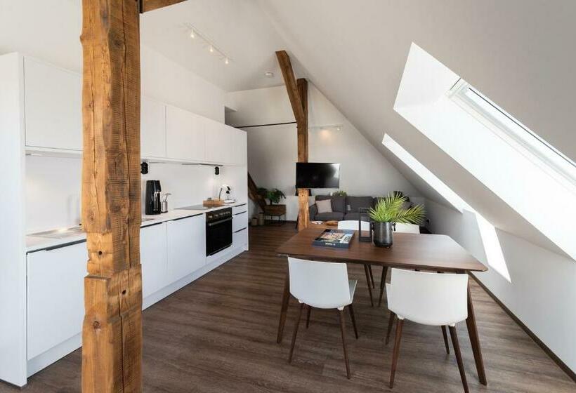 Lunas Appartements In Der Alten Schule Essen