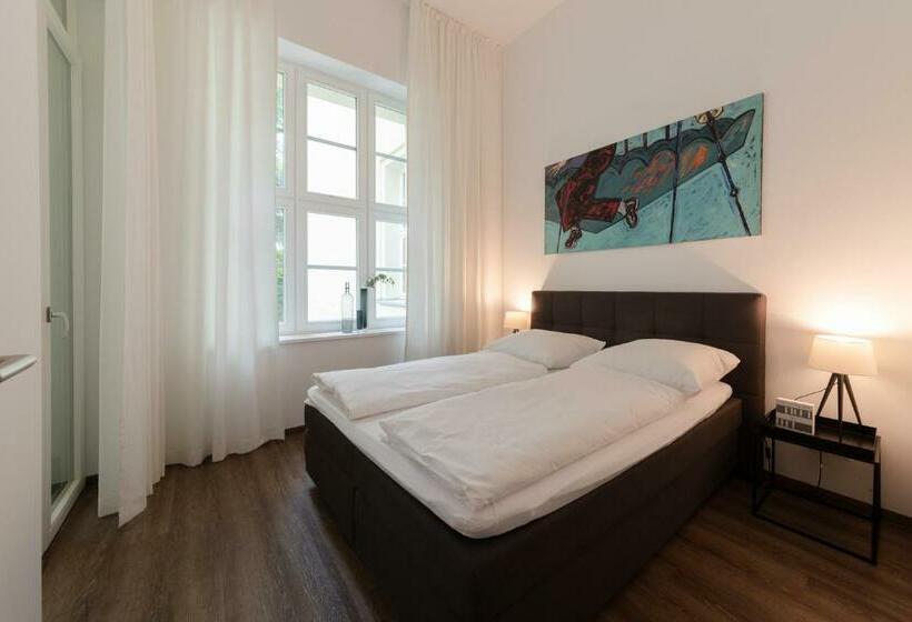 Lunas Appartements In Der Alten Schule Essen