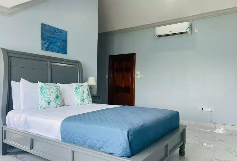 Luxury Apartments And Rooms,the Lagoons