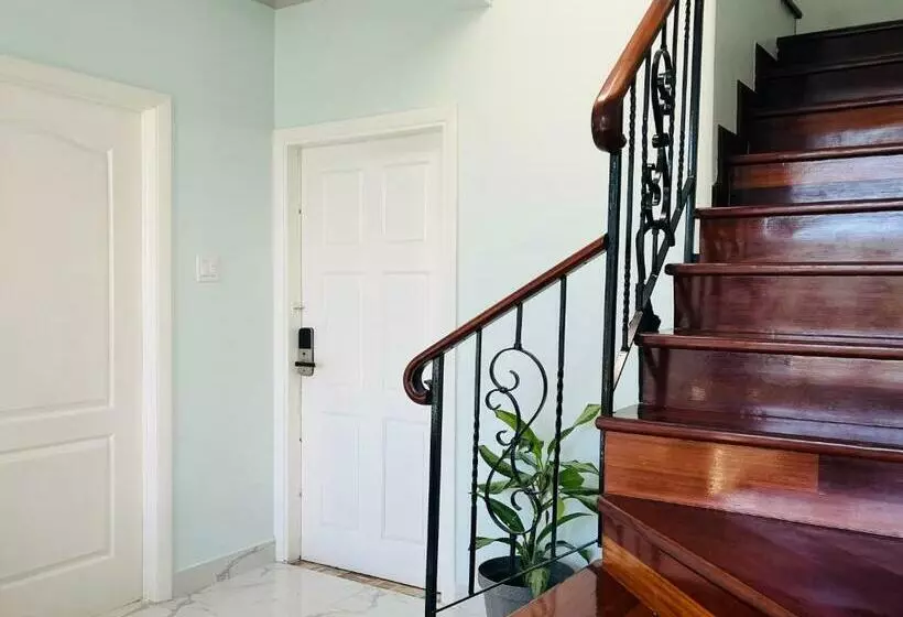 Luxury Apartments And Rooms,the Lagoons