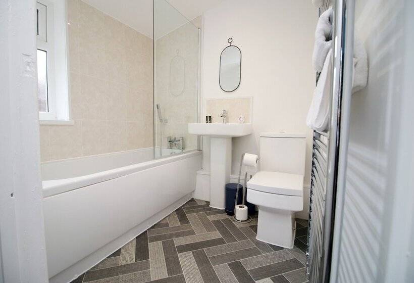 Minster House By Tŷ Sa