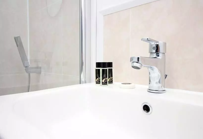 Minster House By Tŷ Sa