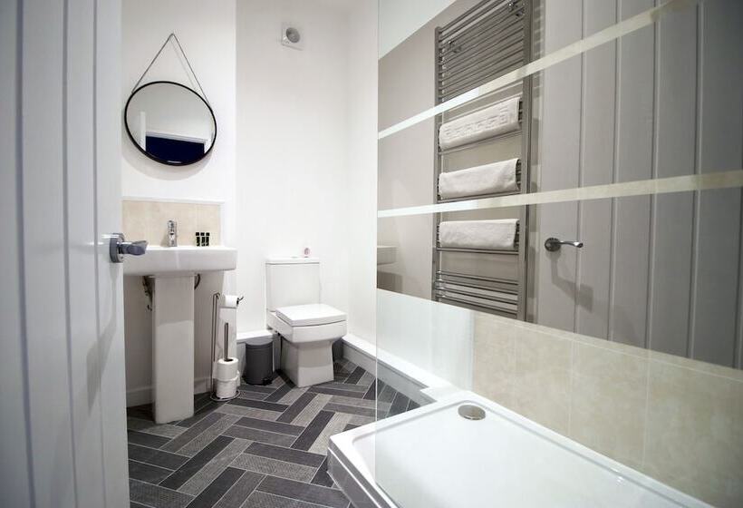 Minster House By Tŷ Sa