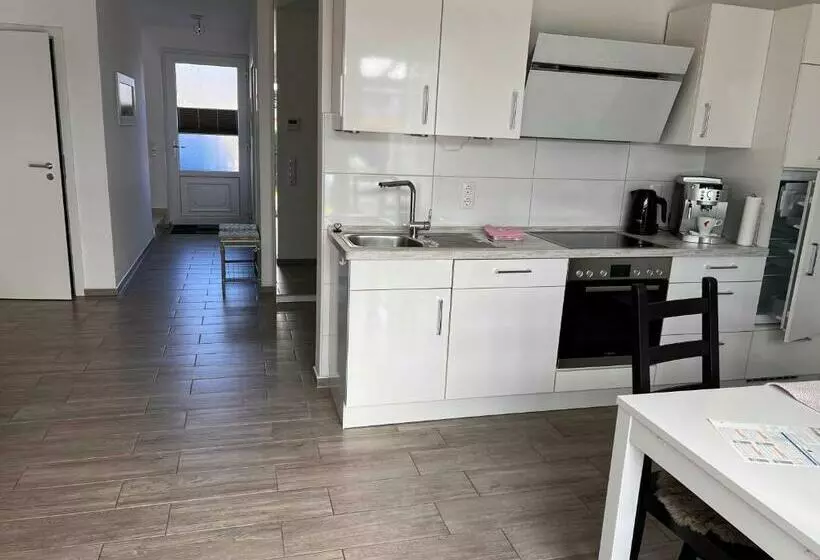 Ostfrieslands Perle Ferienwohnung An Der Nordseeküste, Sauna, Terrasse, Garten, Ruhige Lage, Wlan