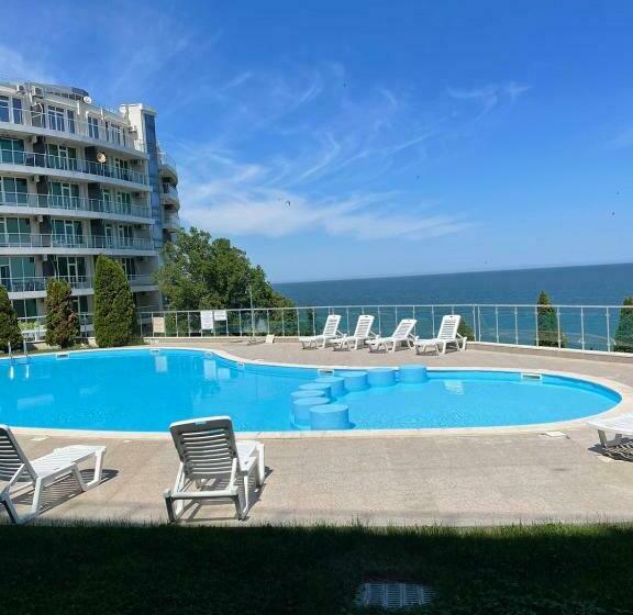 Silver Beach Sp Apartments