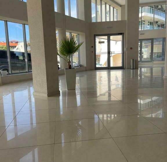 Silver Beach Sp Apartments