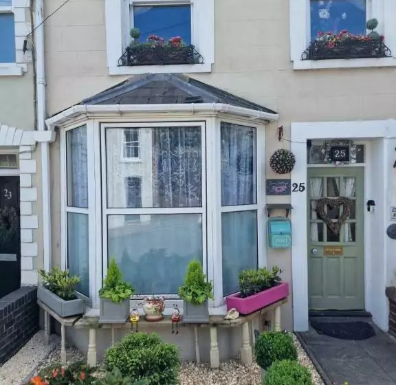 Town Cottage Ground Floor Appartment