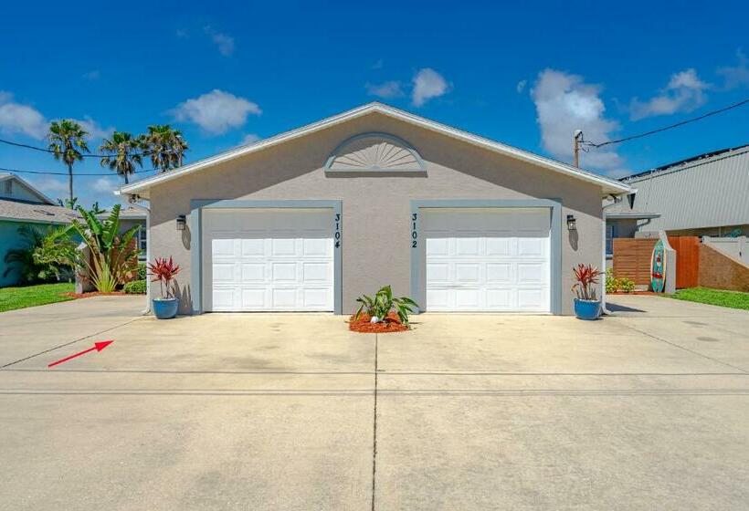 Unique Balinese Home With Fire Pit And Private Fenced Yard! 30 Seconds To The Sand!