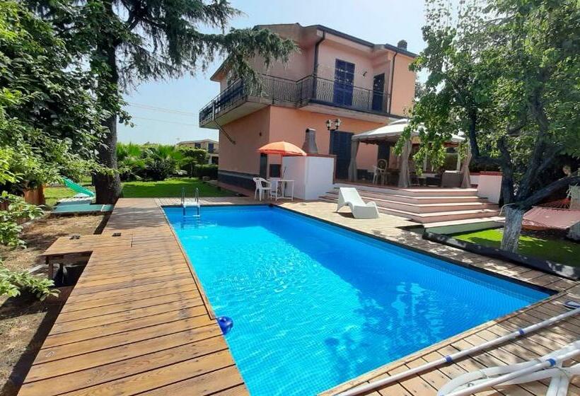 Villa Etna