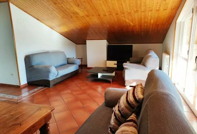 Casa De La Hiedra Soria