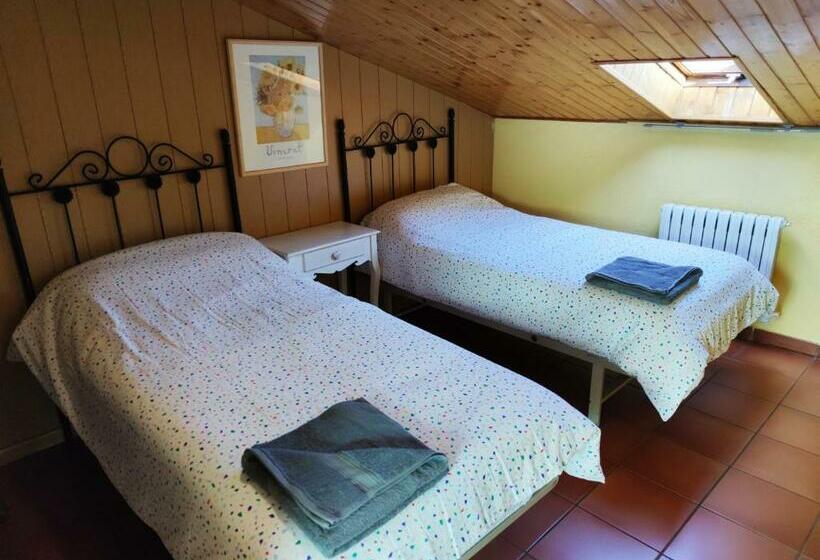 Casa De La Hiedra Soria