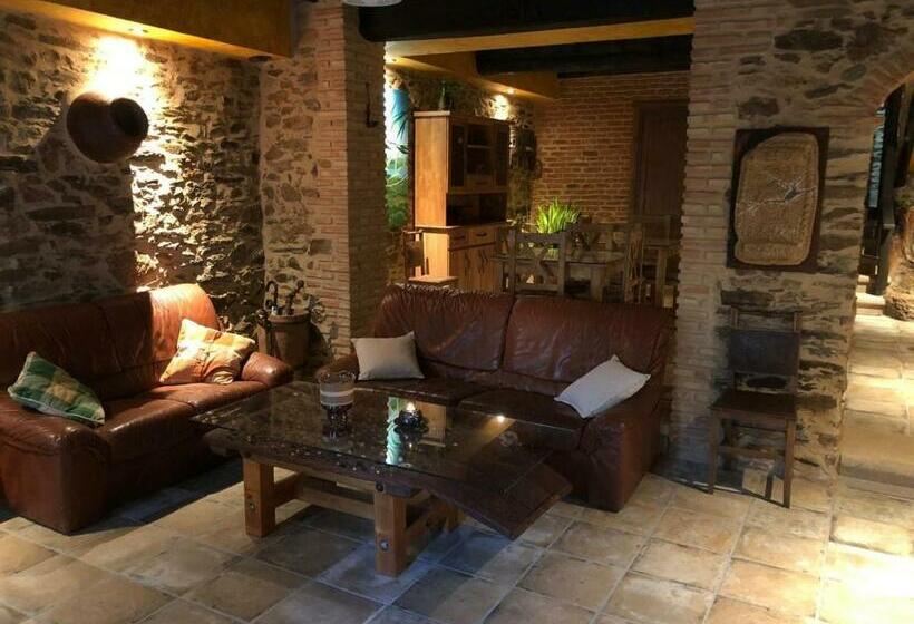 Casa Rural La Moraquintana