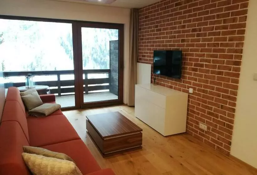 Superior Apartment Eva