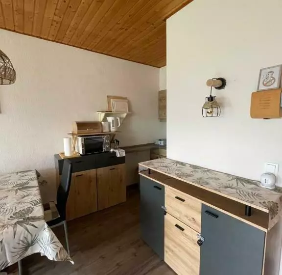 White Rose Apartment In Kulmhof