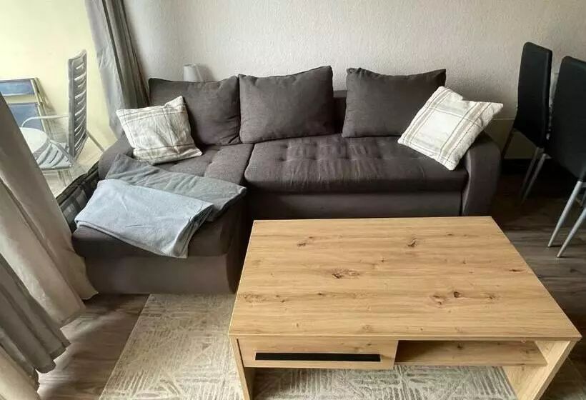 White Rose Apartment In Kulmhof