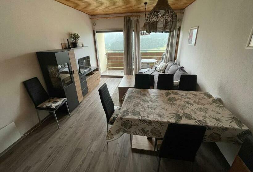 White Rose Apartment In Kulmhof