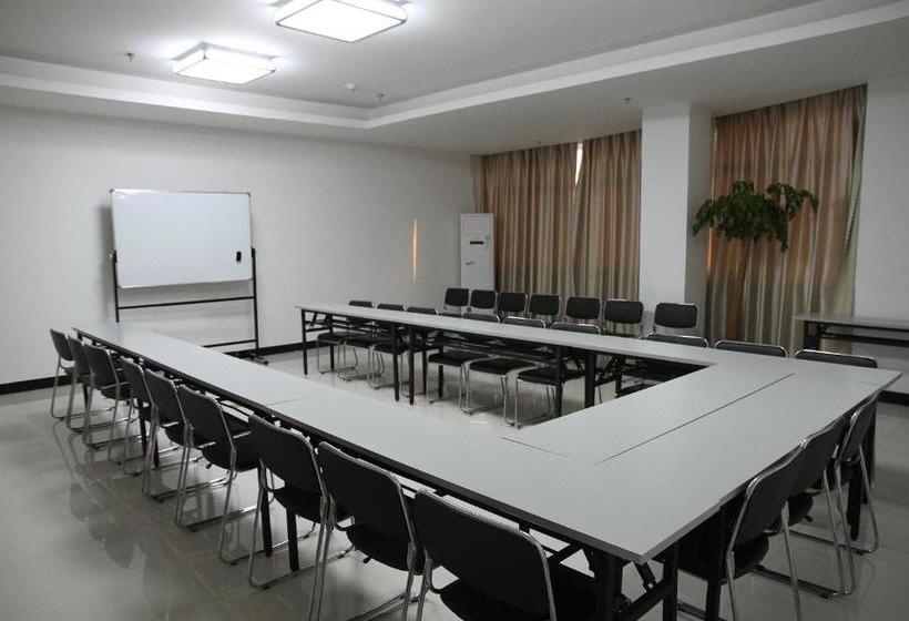 ホテル Jinjiang Inn Zaozhuang Hightech Zone West Guangming Road