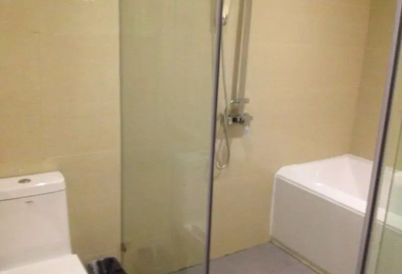 Super 8 Hotel Guangdong University Of Foreign Studies