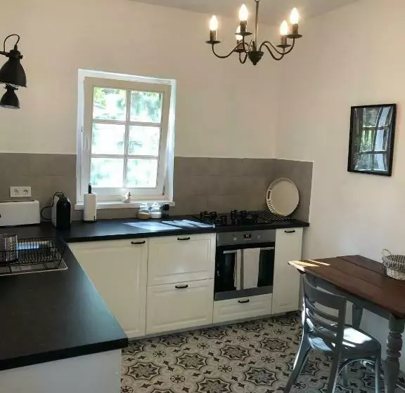 Nemespécsely Udvarház