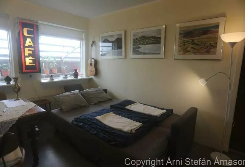 Villa Apartment Hafnarfjordur   Ideal For Aurora