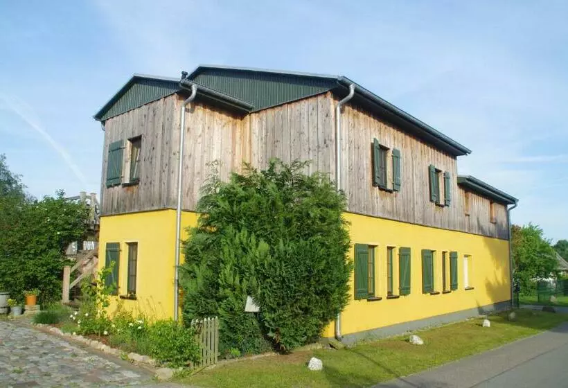 Stunning Apartment In Am Salzhaff With Wifi