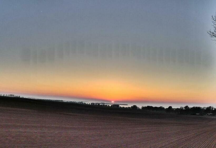 Stunning Apartment In Am Salzhaff With Wifi