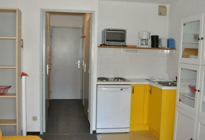 Studio Cabine 4 Pers, Balcon, Pied Des Pistes, Ascenseur   Fr 1 557a 1