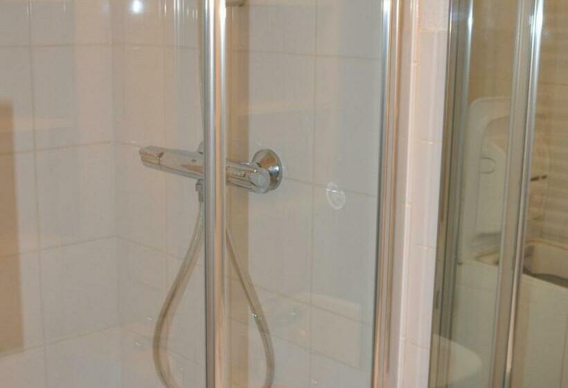 Studio Cabine 4 Pers, Balcon, Pied Des Pistes, Ascenseur   Fr 1 557a 1