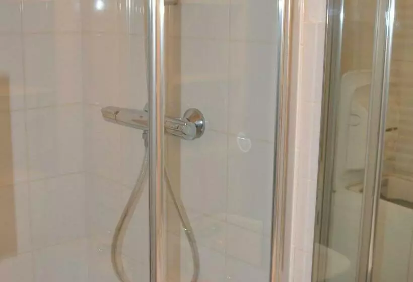 Studio Cabine 4 Pers, Balcon, Pied Des Pistes, Ascenseur   Fr 1 557a 1