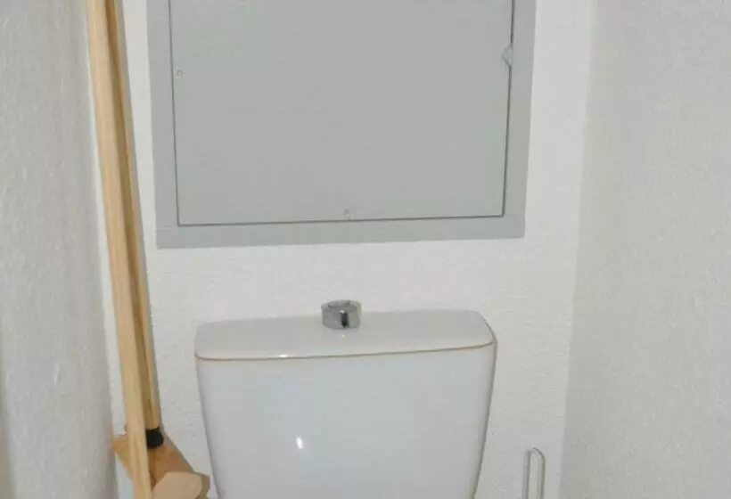 Studio Cabine 4 Pers, Balcon, Pied Des Pistes, Ascenseur   Fr 1 557a 1