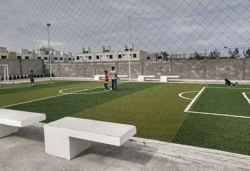Casa Familiar En Cluster Privado