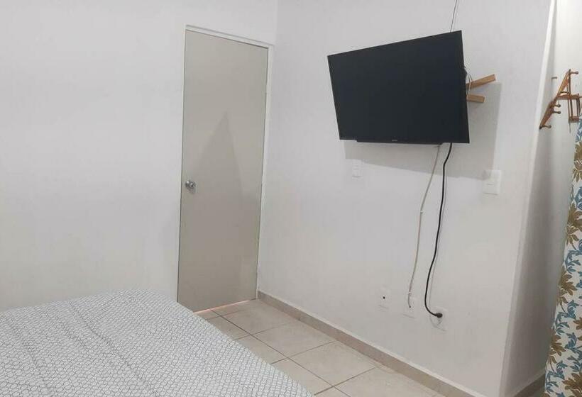 Casa Familiar En Cluster Privado