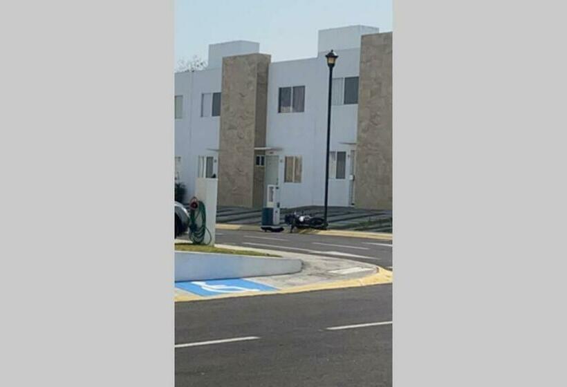 Casa Familiar En Cluster Privado