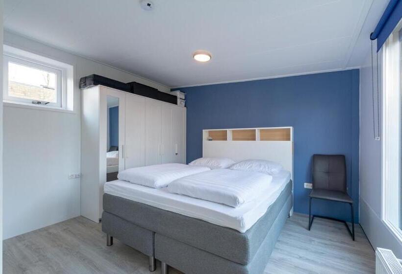 Stunning Bunglow With Patio