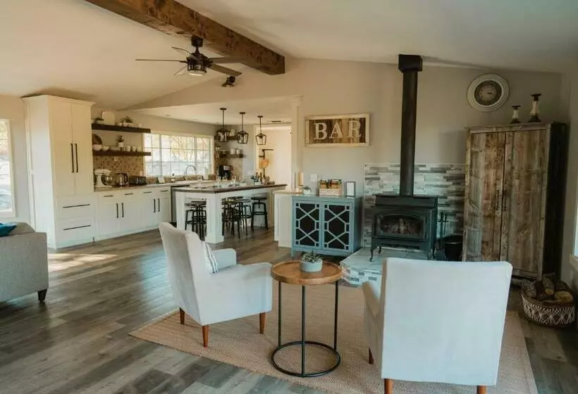 Family Farmhouse By Casa Oso With Views And Spa